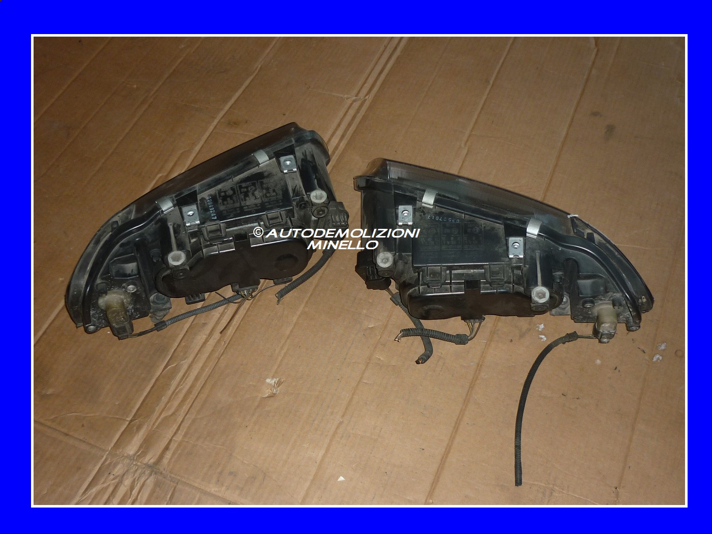 Fari anteriori lenticolari per AUDI A3 8L 96-03 - immagine 2